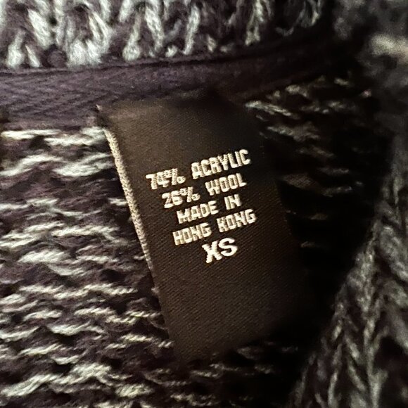 Moda International Cardigan Sweater XS Marled Blue Wooden Toggle Buttons - Picture 4 of 10